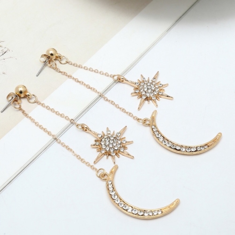 Moon of my Life Star and Moon earrings